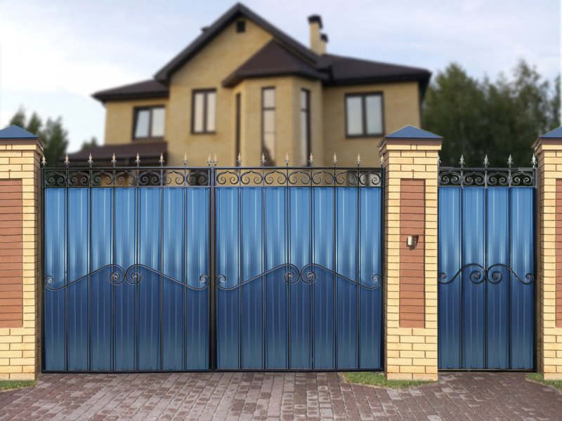 Ворота из профнастила с10