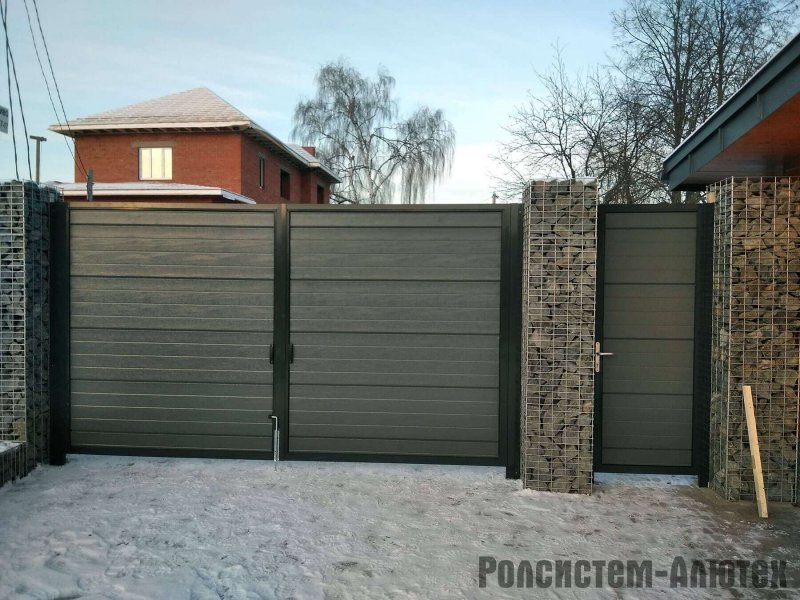 ALUTECH распашные ворота серые