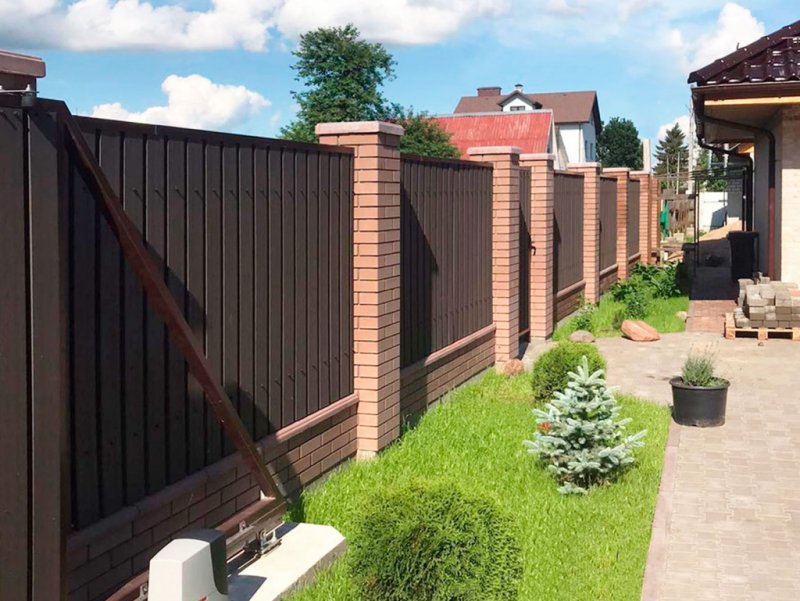 Казань пролет забора