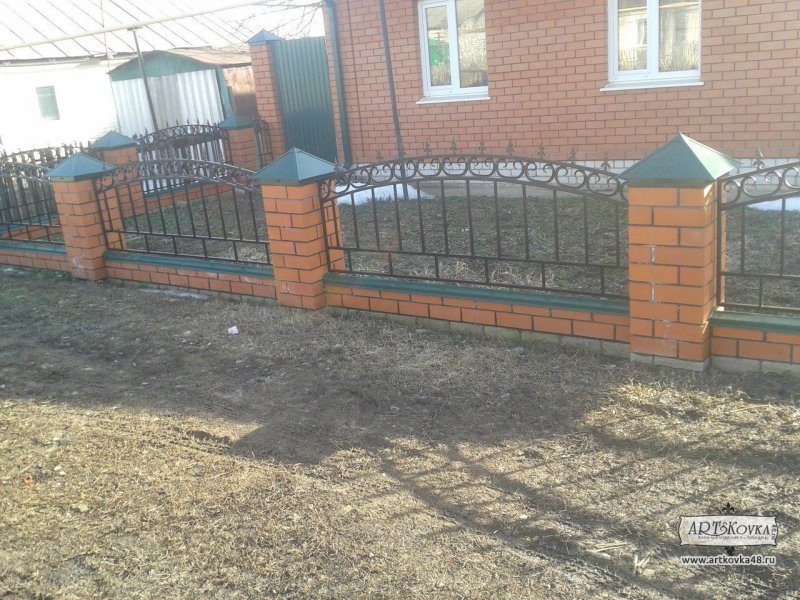Ограждение на палисадник из кирпича