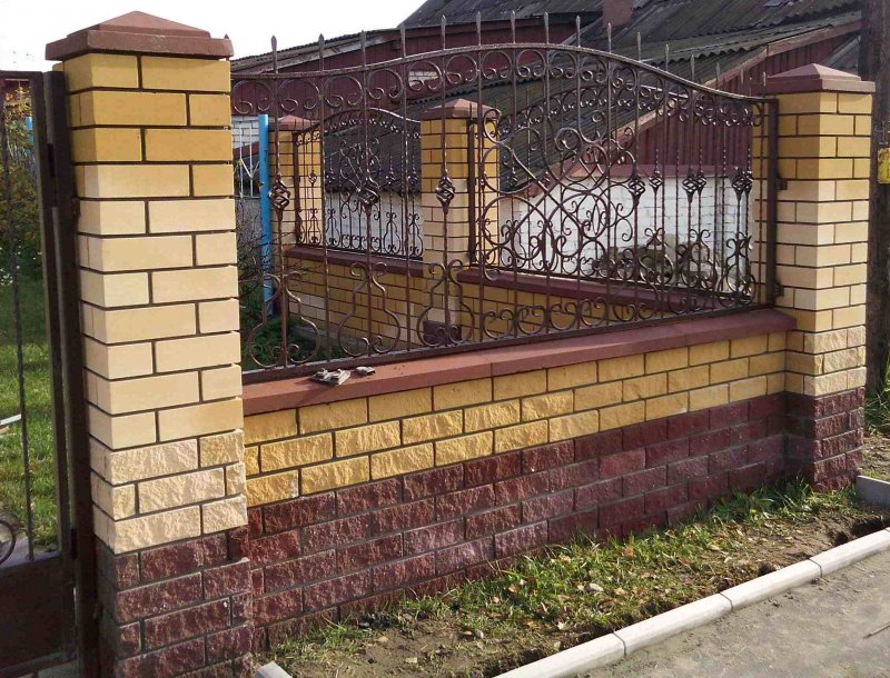Ограждение на палисадник из кирпича