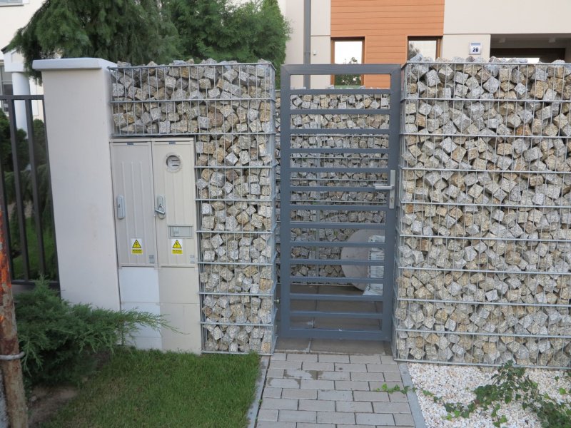 Забор из габионов