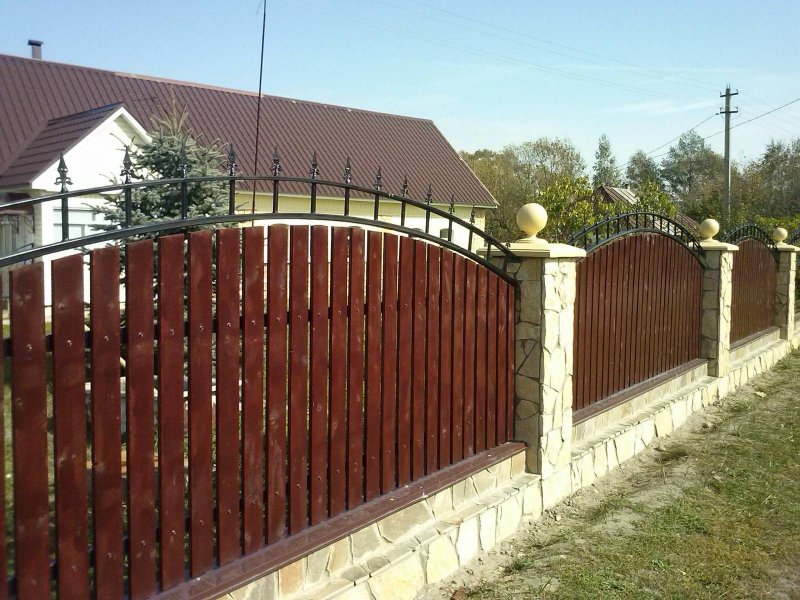 Комбинированные заборы