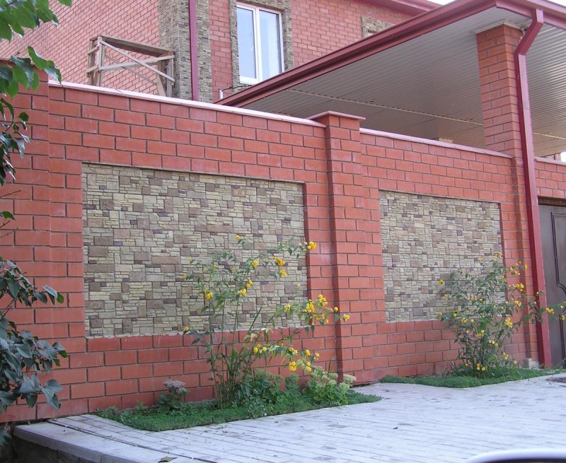 Облицовка забора из фортана