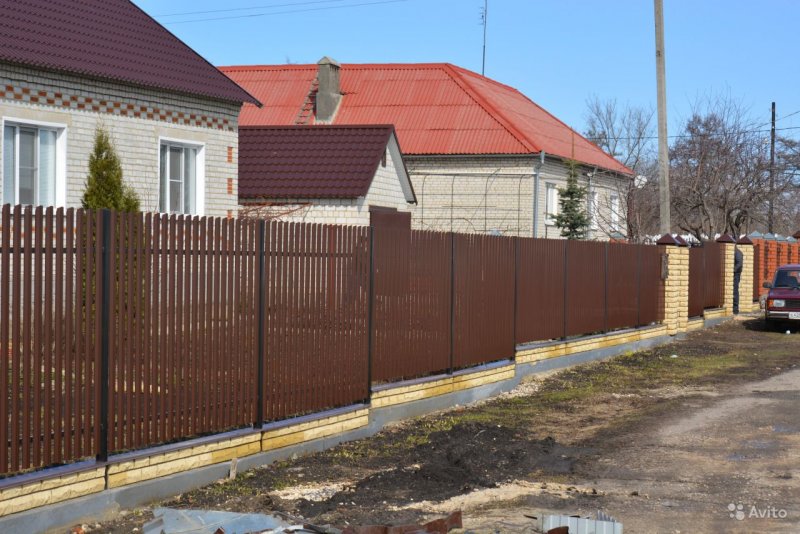 МЕТАЛЛПРОФИЛЬ горизонтально на забор