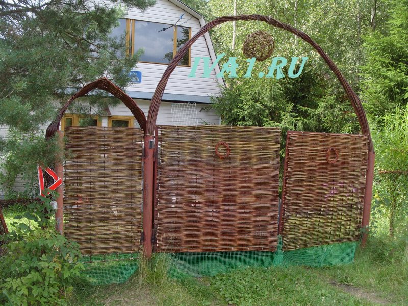Самые красивые заборы для дачи