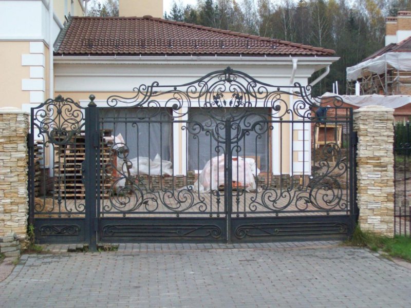 Кованые ворота Ишеева