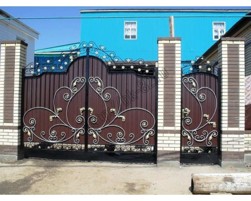 Кованые ворота с калиткой