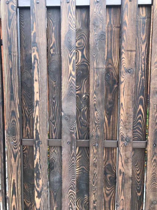 Staining a Cedar Fence