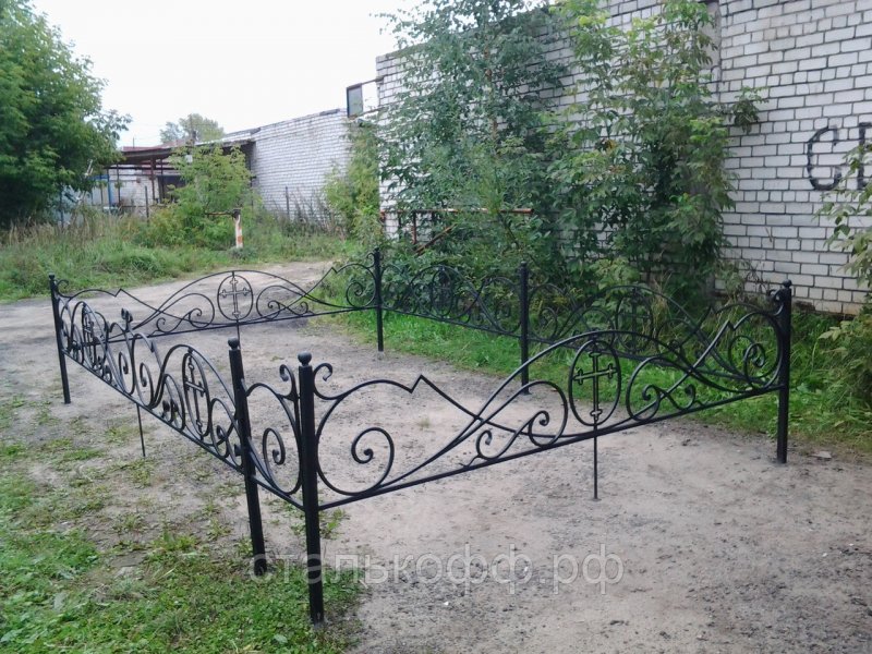 Кованые ритуальные ограды