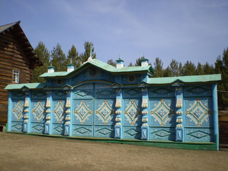 Резные калитки из металла