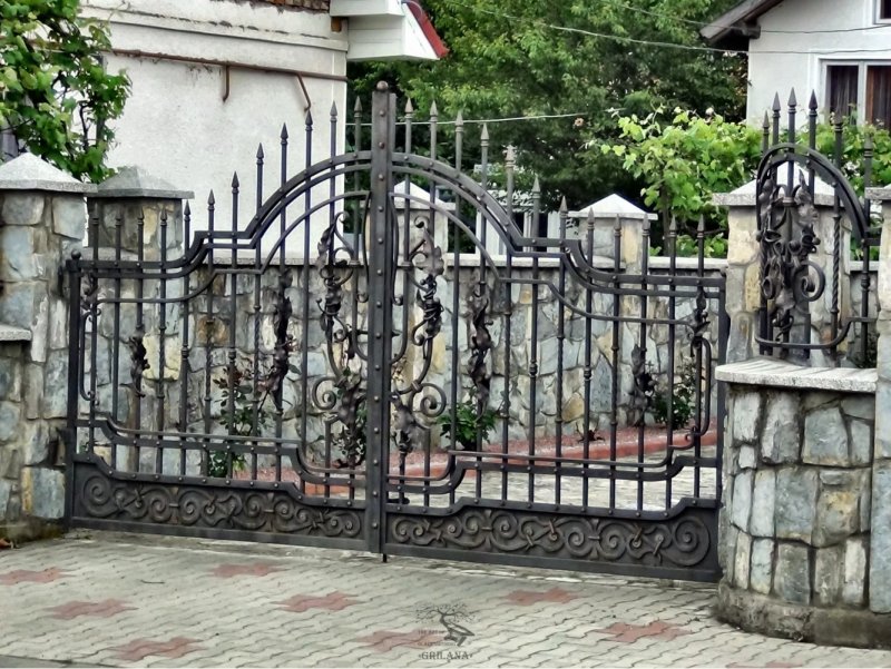 Кованые ворота эксклюзив