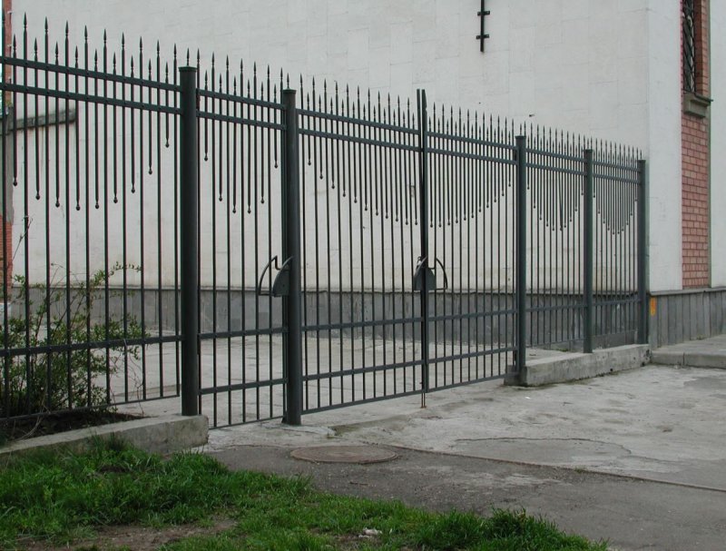 Забор металлический сварной