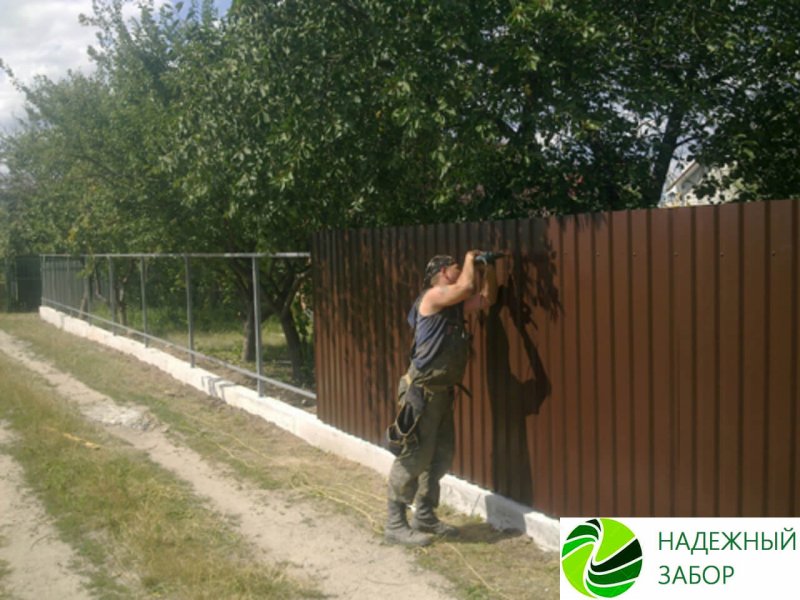 Самые красивые заборы для дачи