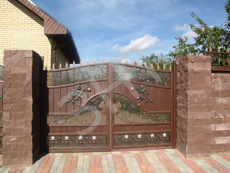 Калитка металлическая
