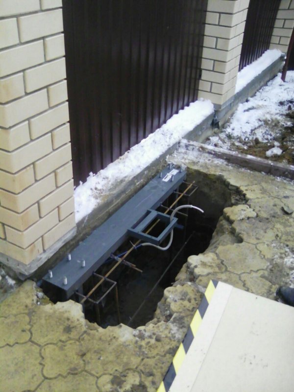 Апполо закладная под откатные ворота