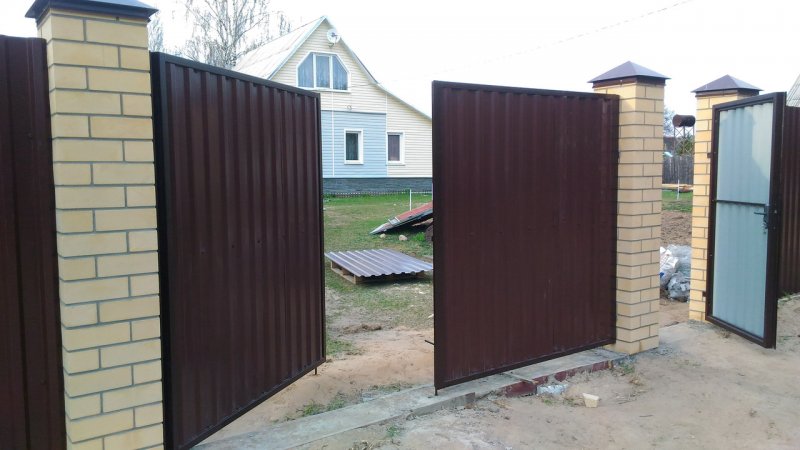 Ворота распашные профлист 3м