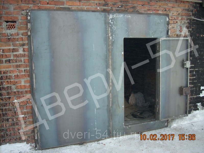 Металлические ворота для гаража