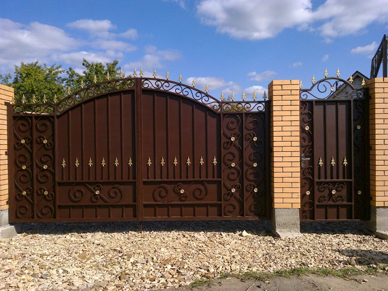 Баракат дарвоза