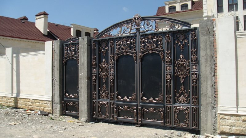 Особняки из дагестанского камня