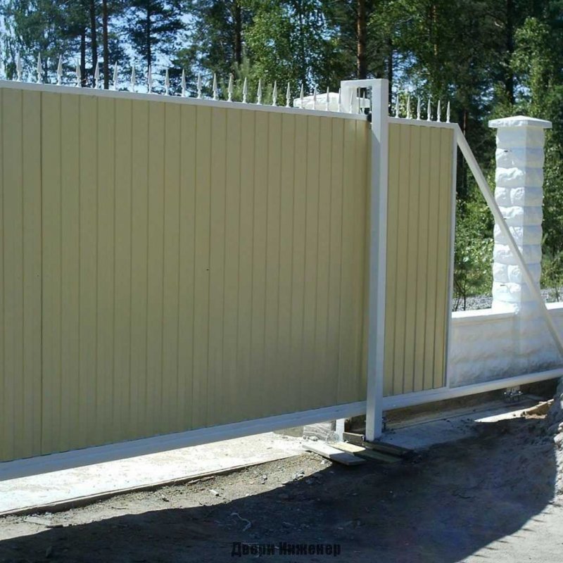 Раздвижной забор