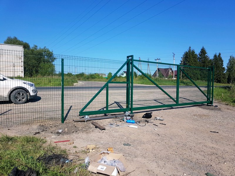 Фундамент под откатные ворота на винтовых сваях
