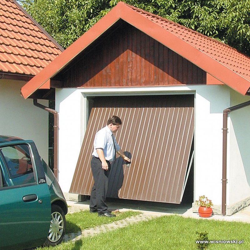 Необычные подъемные ворота