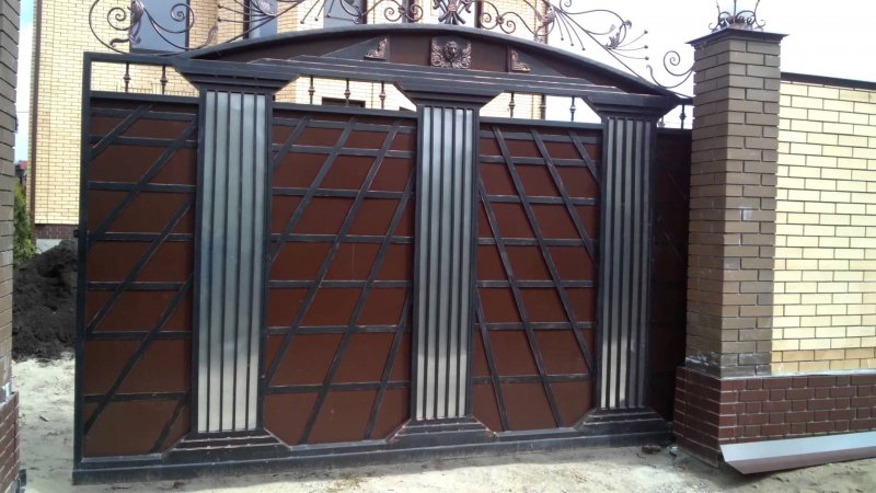 Ворота металлические кованые раздвижные