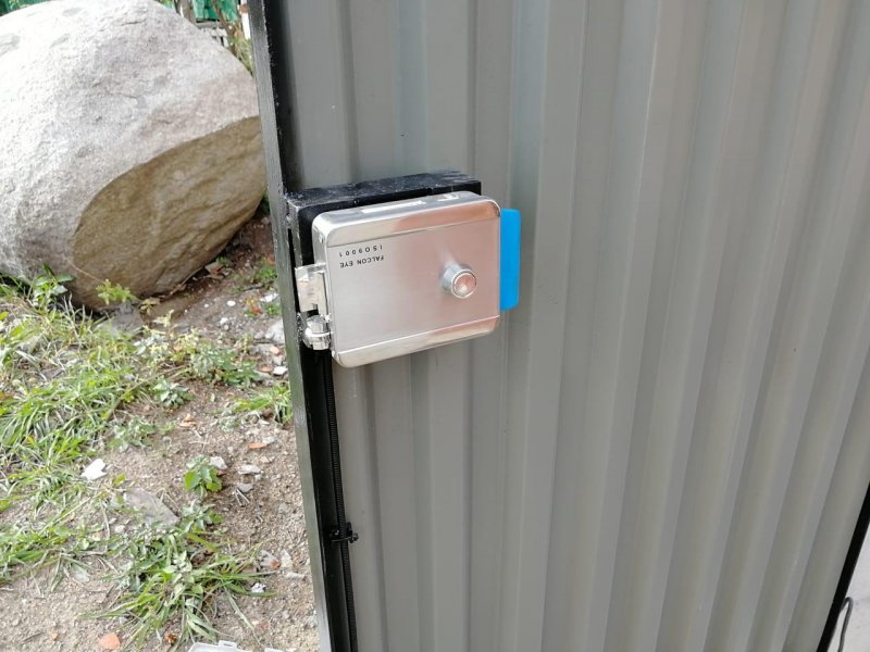 Замок на калитку likq4040u2l