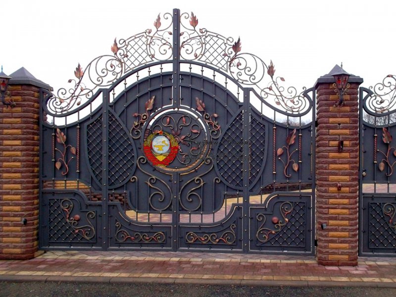 Самые красивые кованые ворота