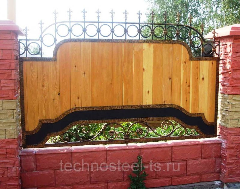 Кованые ворота