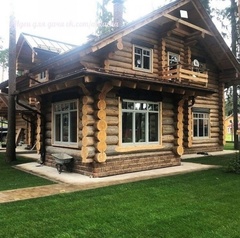 Дом из бревна