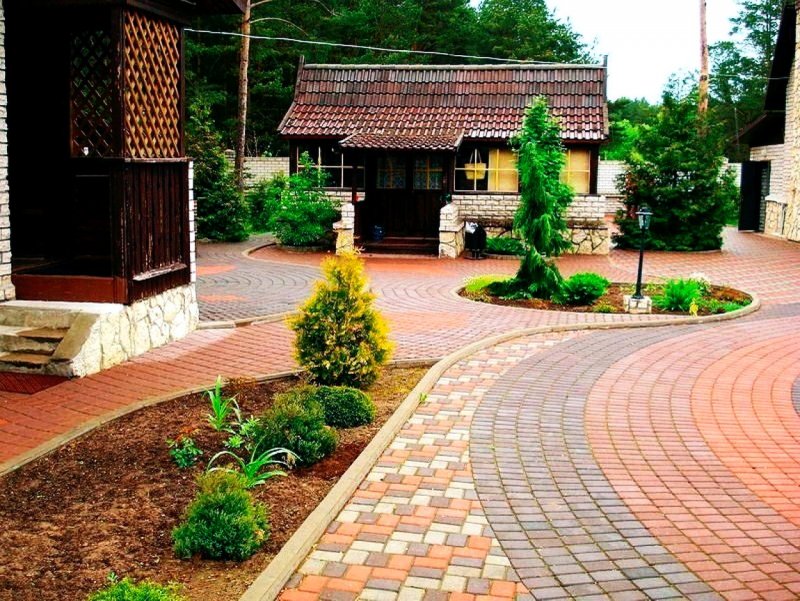 Дорожки из плитки на 6 сотках