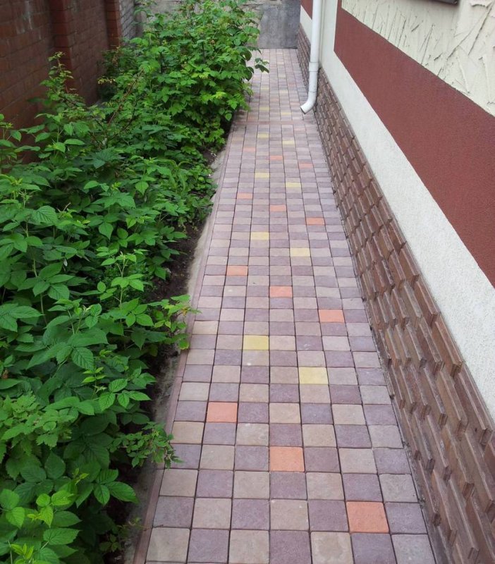 Брусчатка тротуарная отмостка