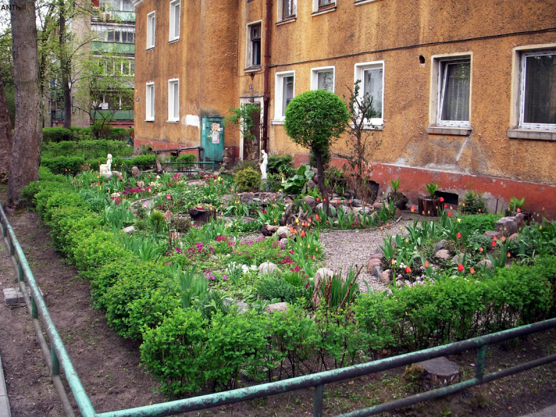 Красивый палисадник