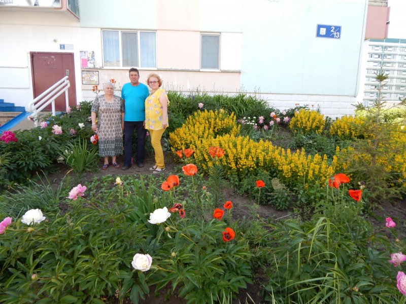 Высадка в палисадник треугольником