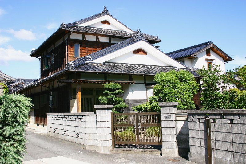 Japanese Wooden House традиционные