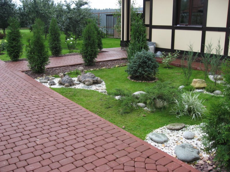 Тротуарная плитка водваре