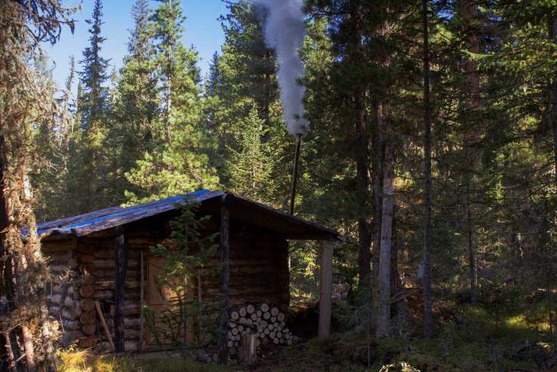 Домик лесника старый Крым фото