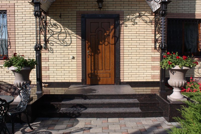 Крыльцо в знатном доме