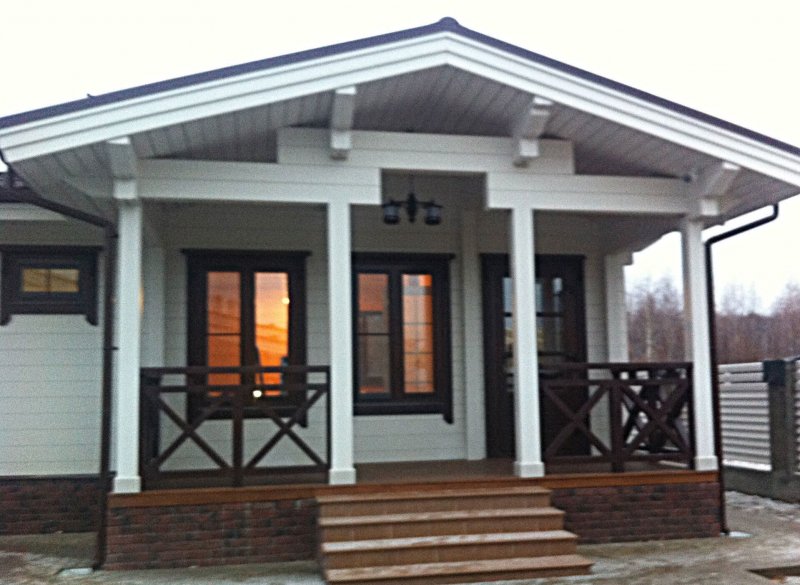 Крыльцо в финском стиле
