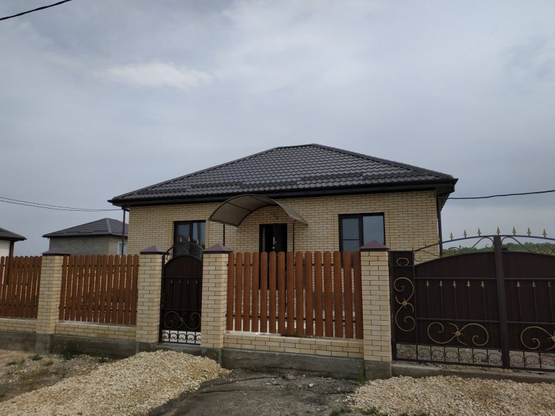 Дом на 4 сотках земли