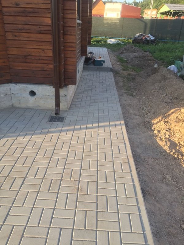 Брусчатка на отмостку