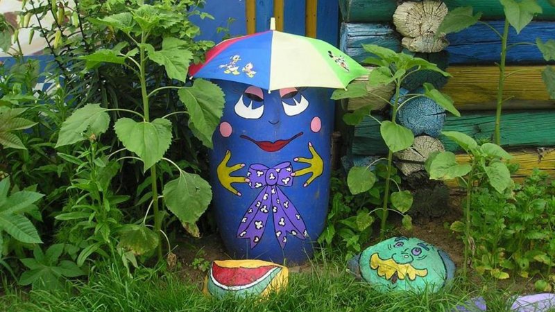 Клумбы из подручных материалов
