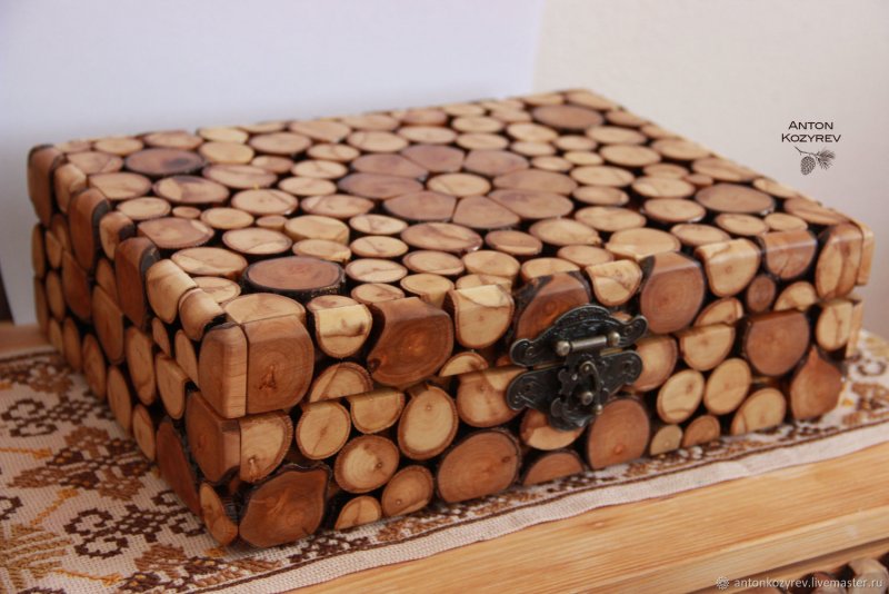 Картины из спилов дерева