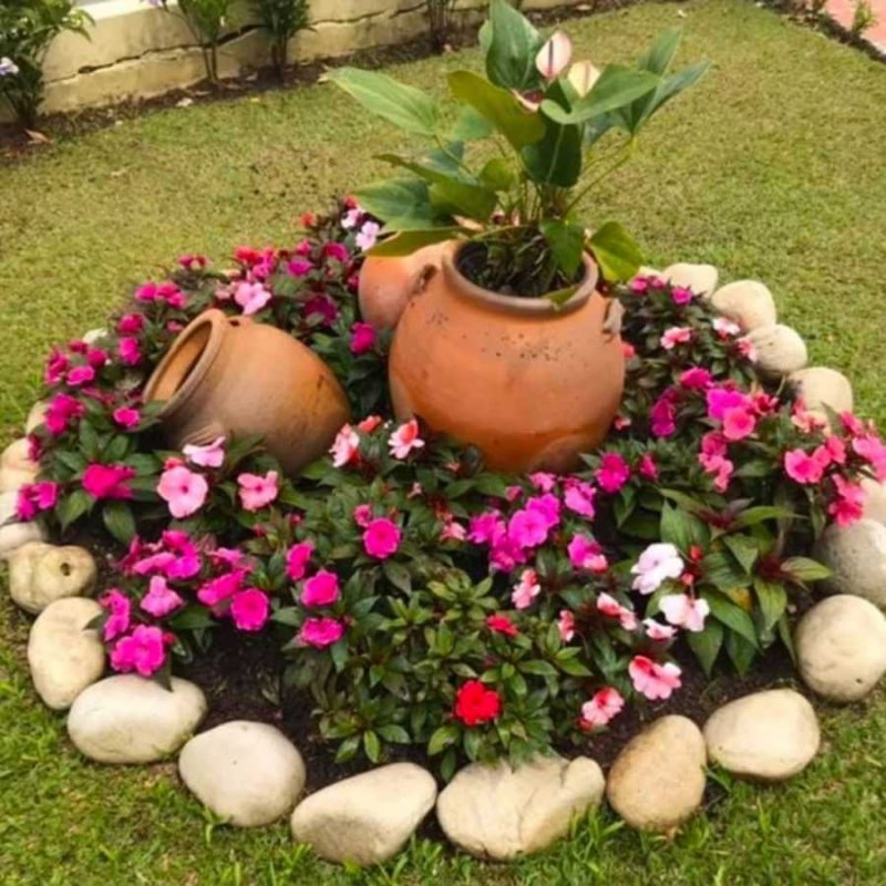 Фигурные клумбы