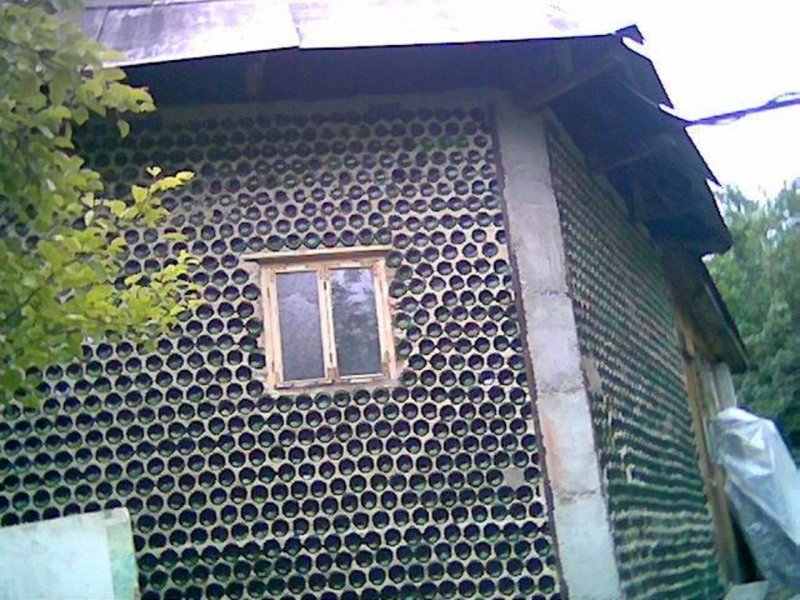 Дом из бутылок Сотниково