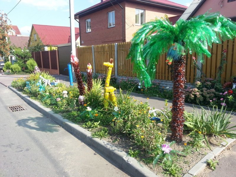 Как сделать пальму из пластиковых бутылок