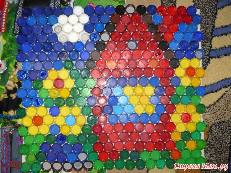 Коврик из пробок от пластиковых бутылок