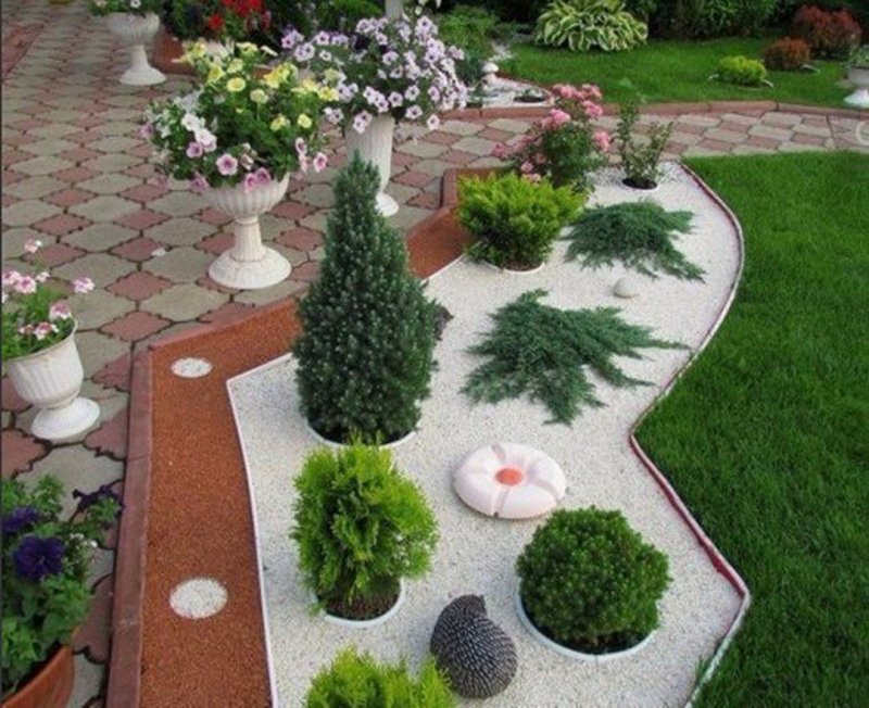 Декоративная отсыпка клумб